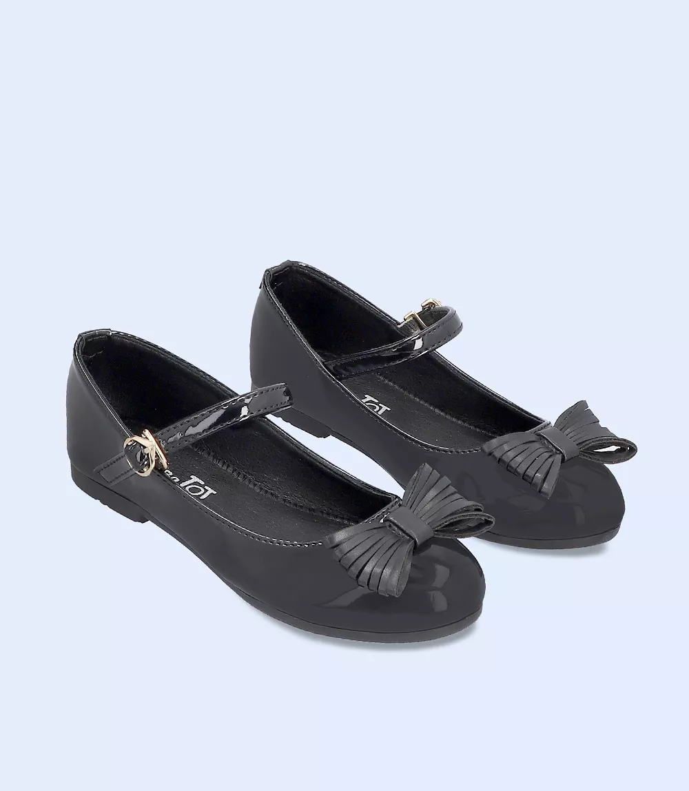 KG0041-BLACK-Girls Casual School Shoes