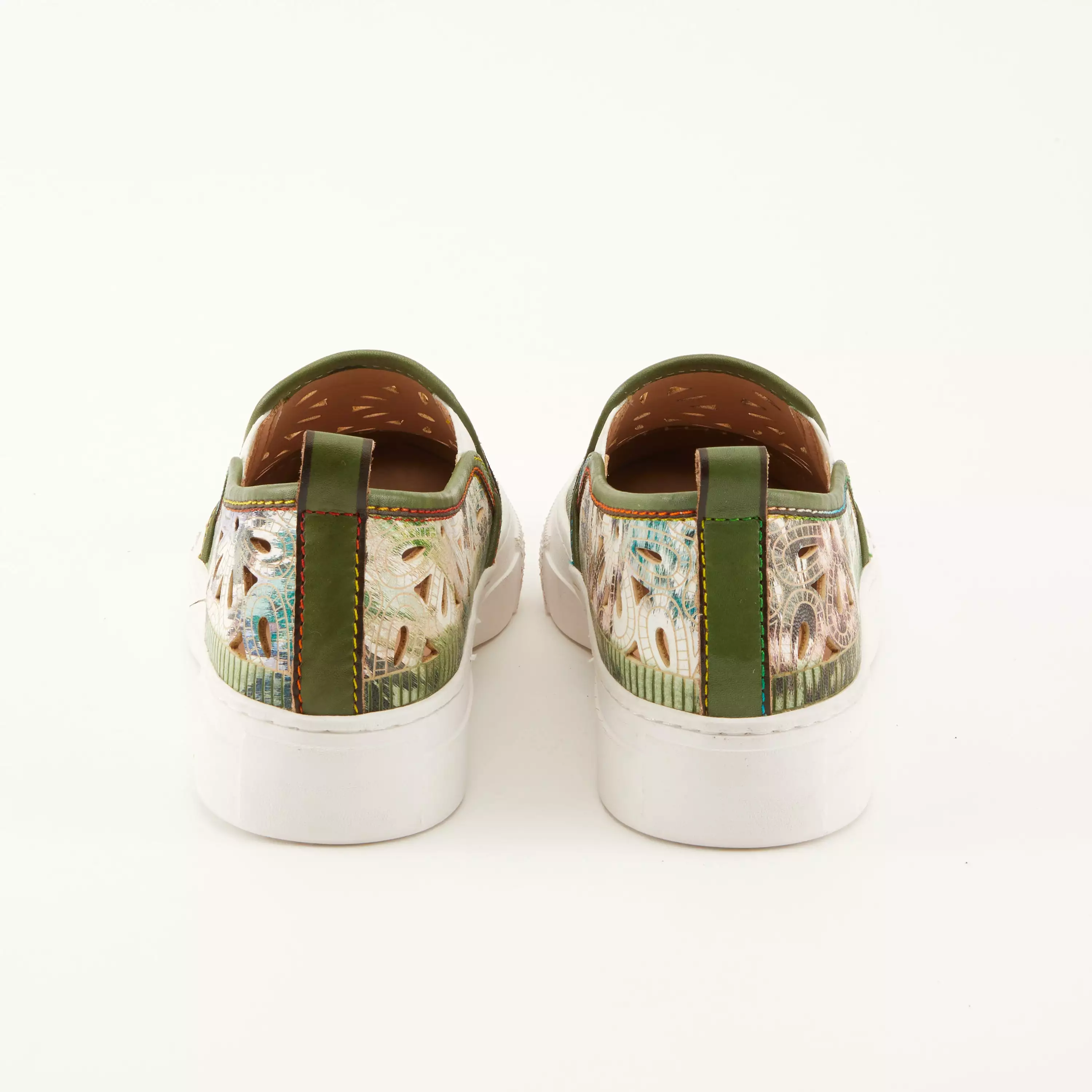 L'ARTISTE DENOFEDEN SLIP-ON SHOE