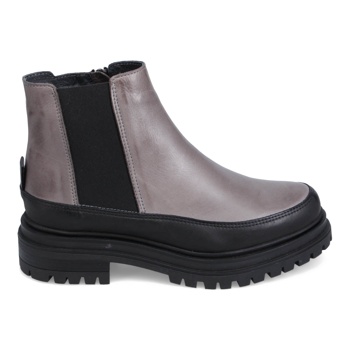 Lyra Chelsea Boot