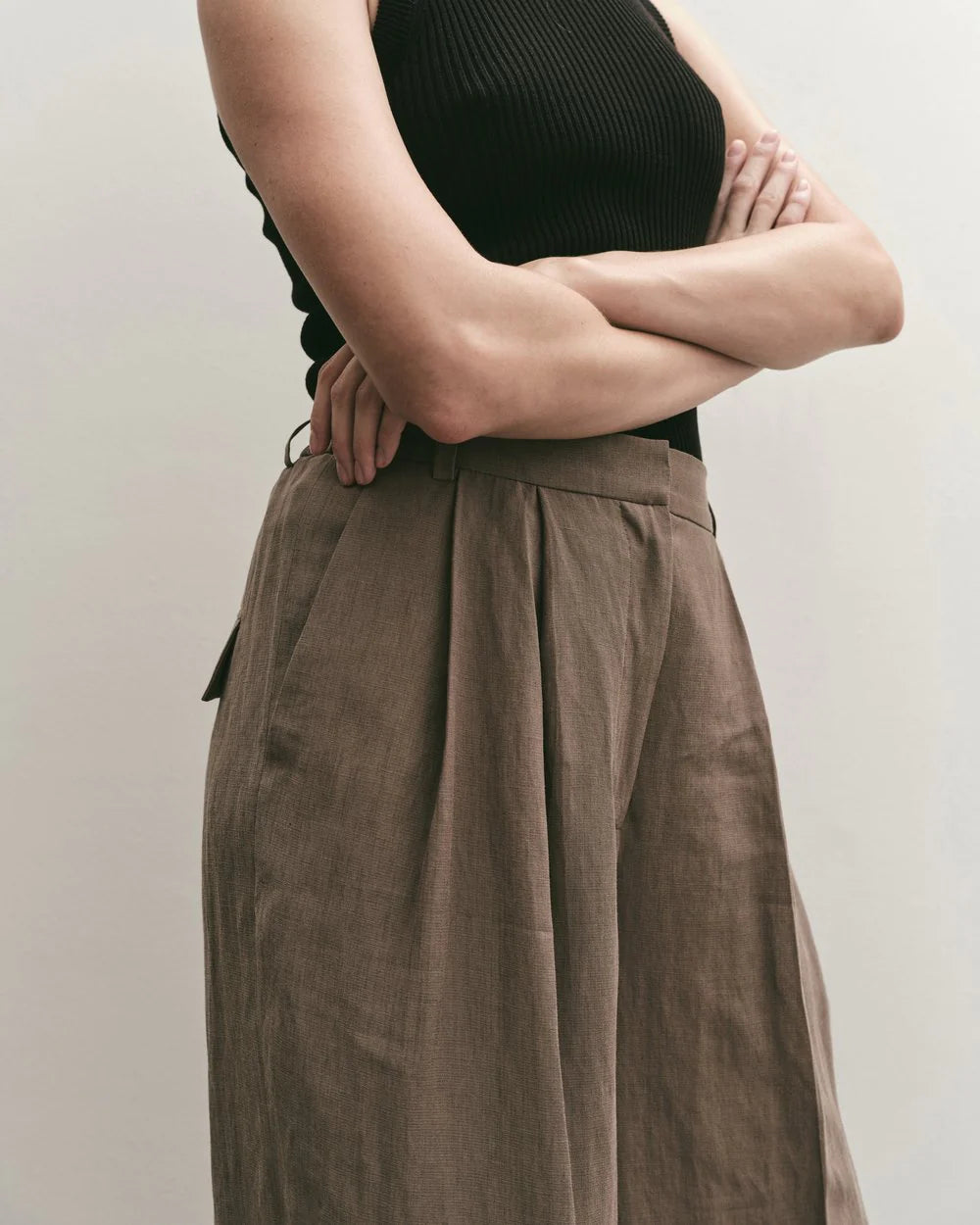 Mijeong Park Linen Blend Wide Leg Pants in Dark