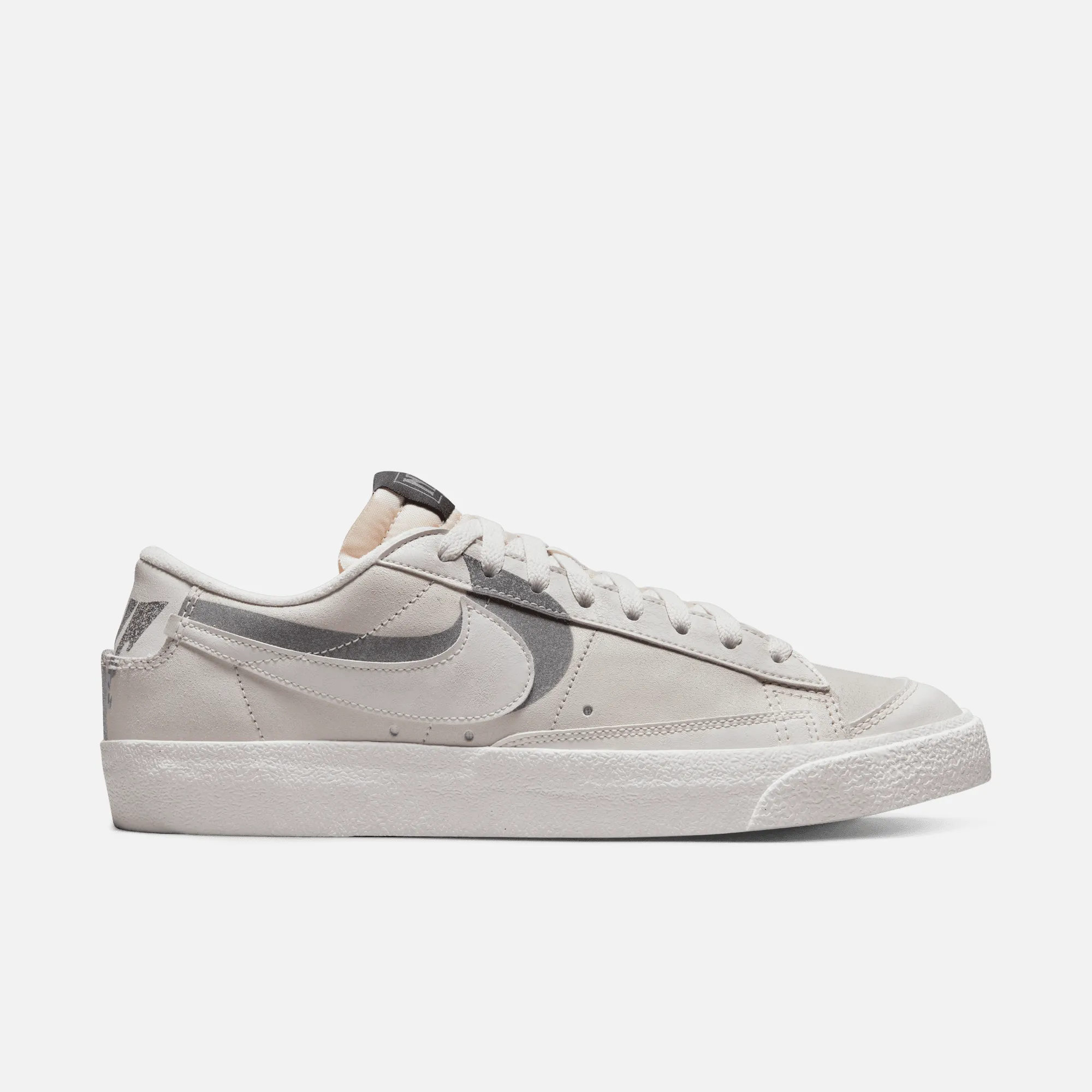 Nike Blazer Low 77 Premium Halloween (2022)