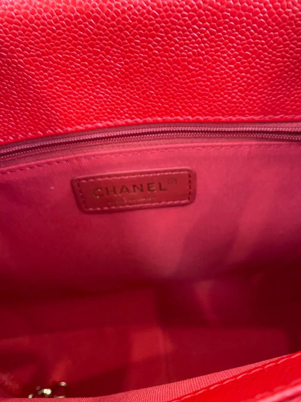 Red Cavier Grand Shopping Tote