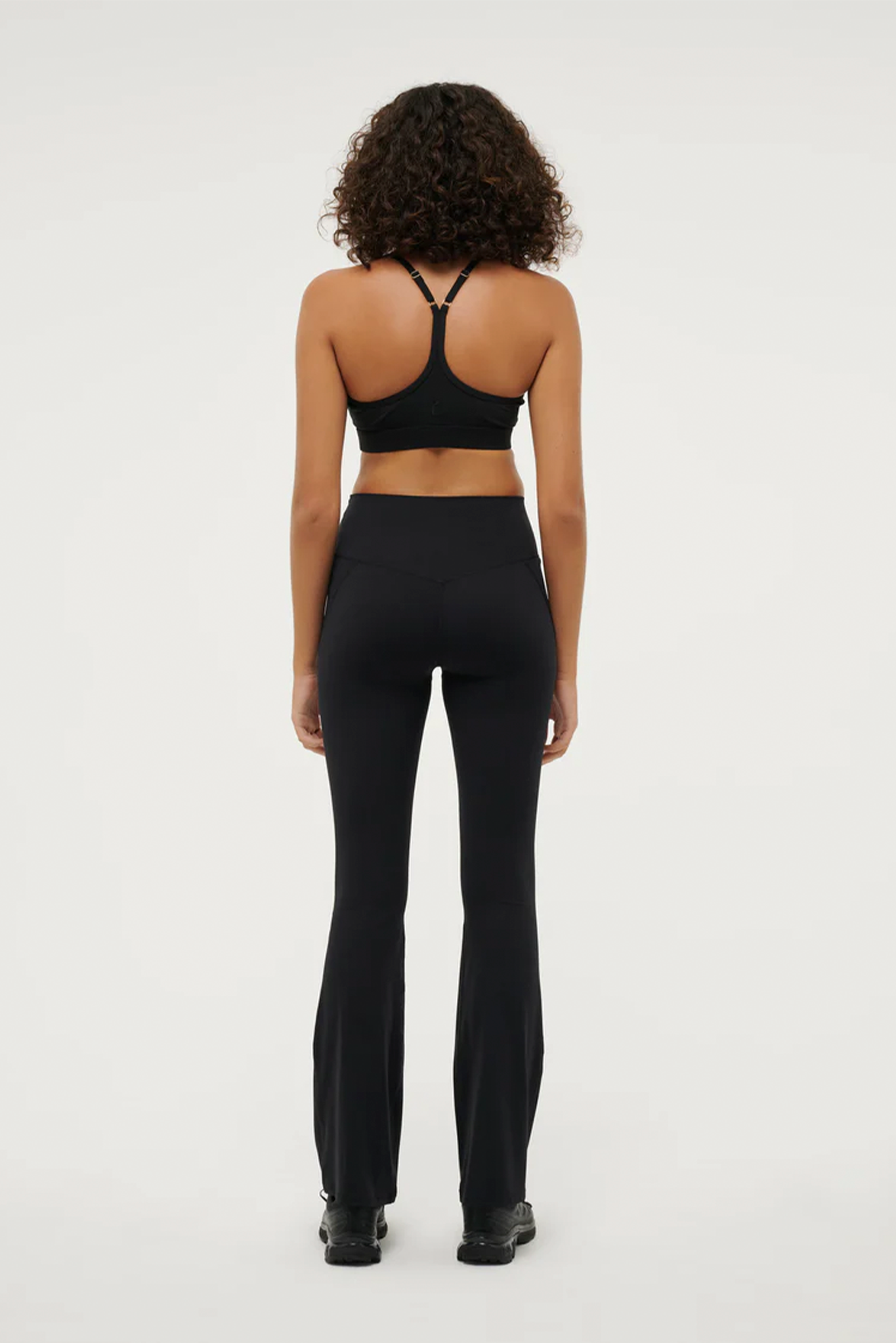 Reform Full Length Flare Legging | Black