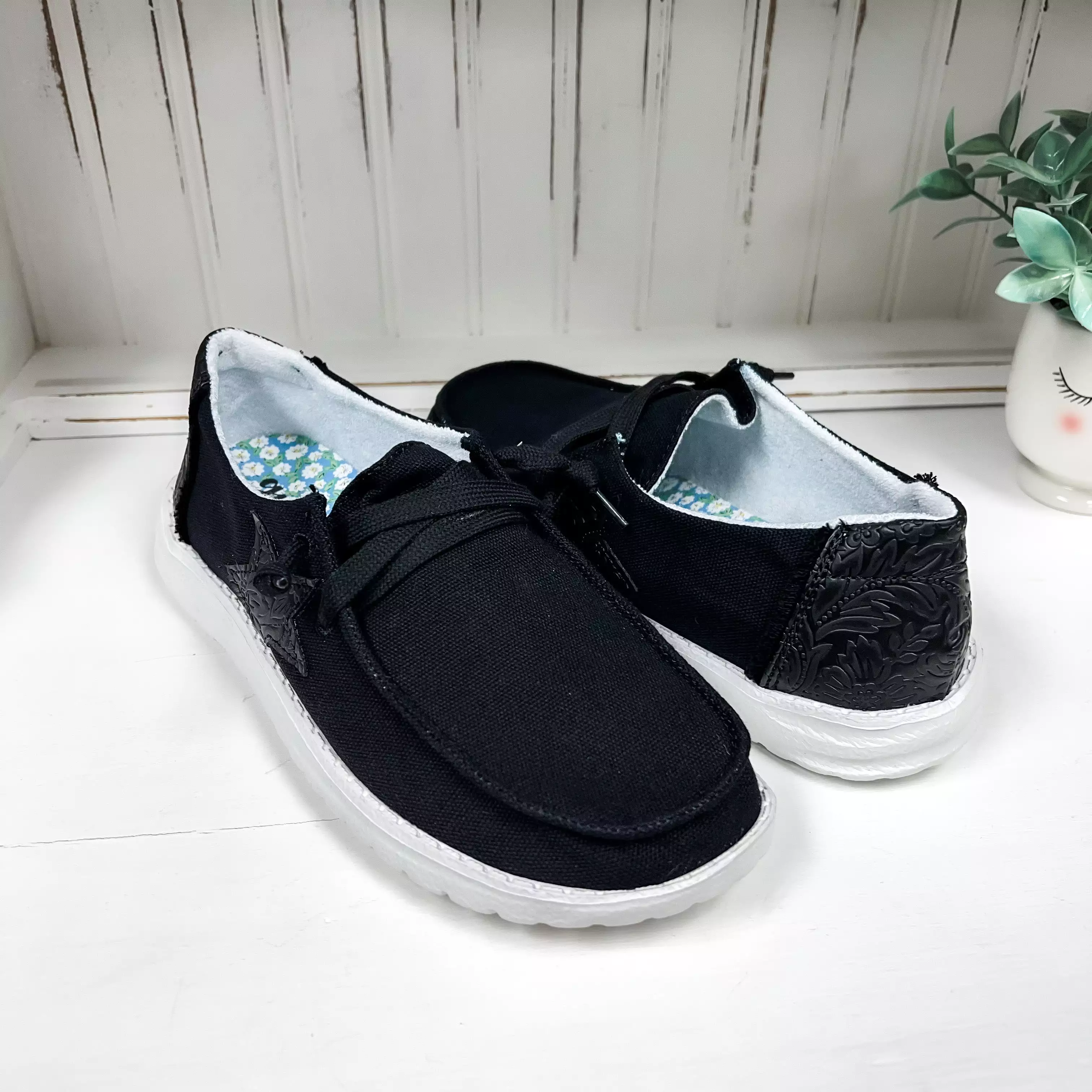 Stella Slip-on Shoe - Black