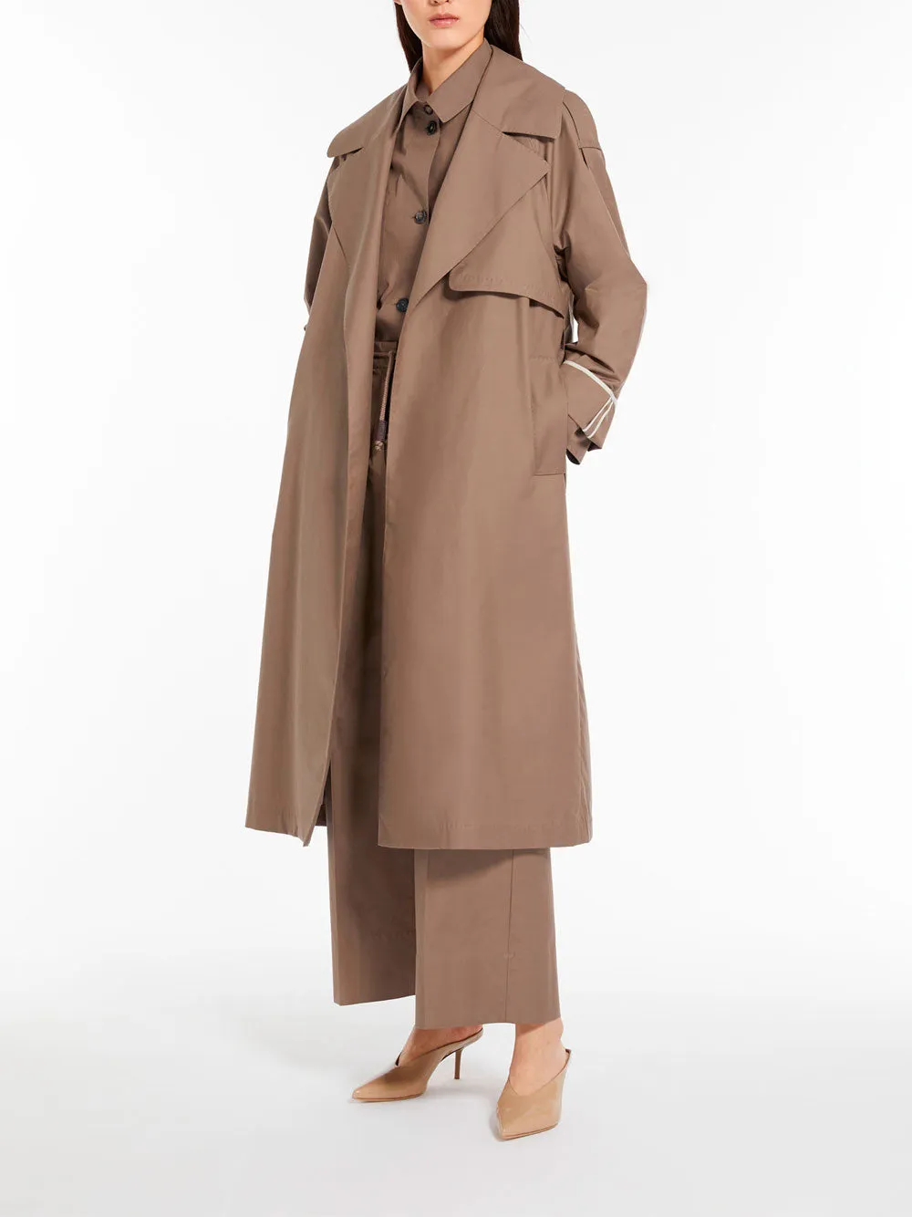 Utrench coat