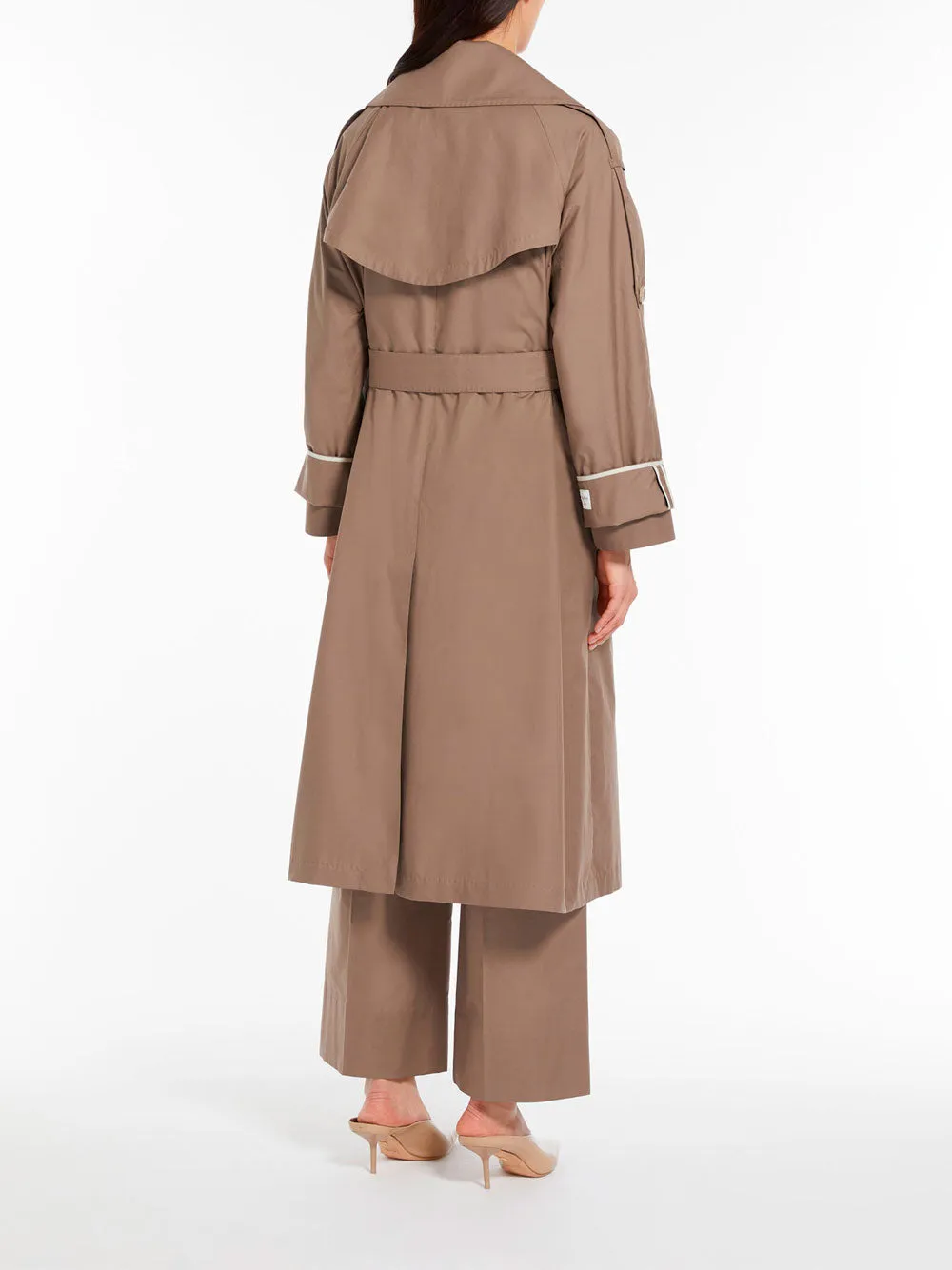 Utrench coat