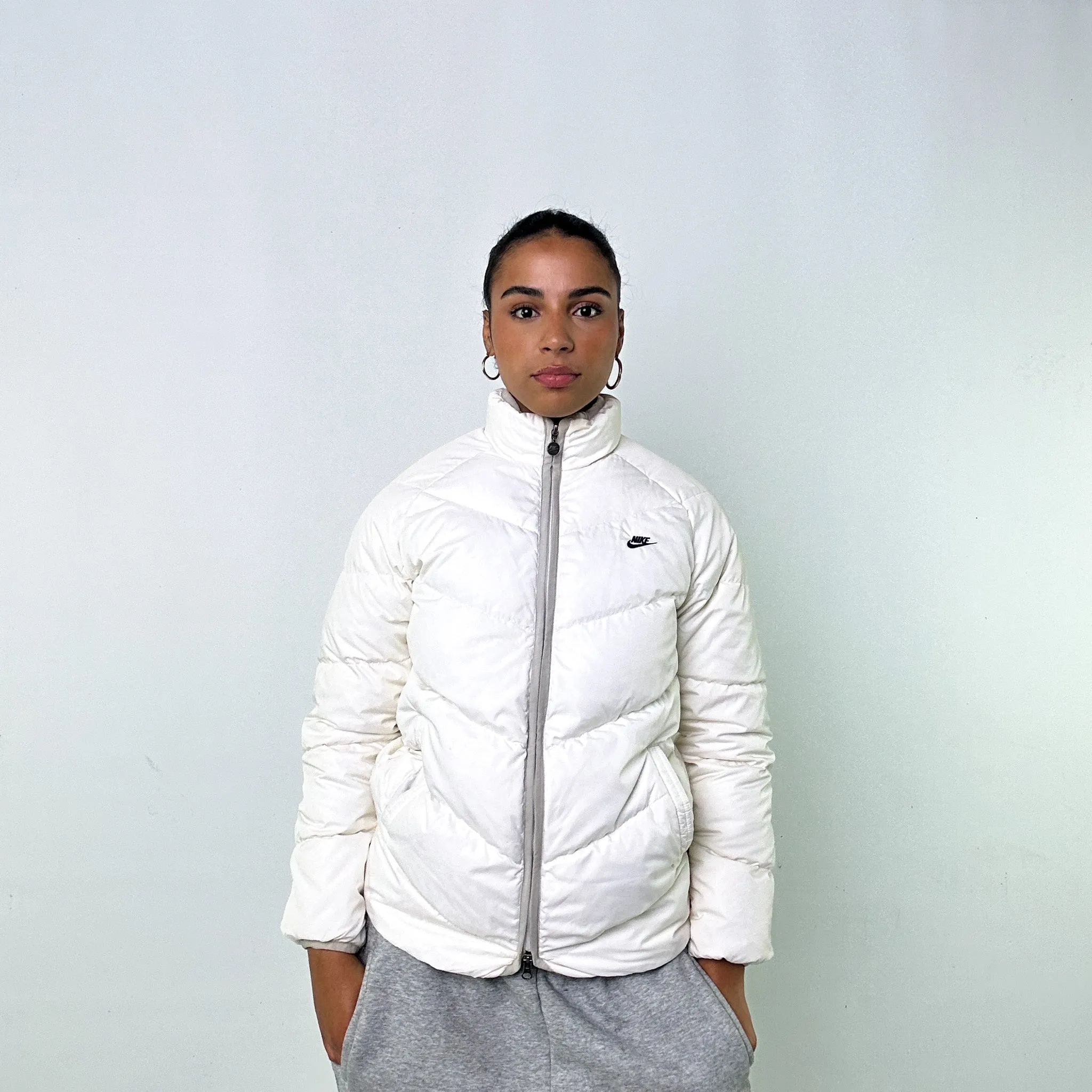 WHITE Y2KS NIKE PUFFER JACKET COAT (