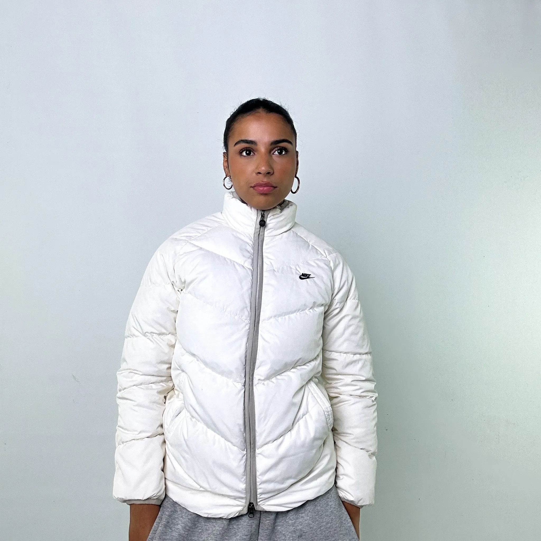 WHITE Y2KS NIKE PUFFER JACKET COAT (