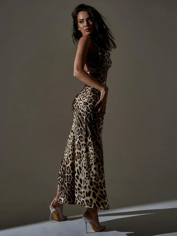 ZASUWA Female Leopard Print Backless Dress