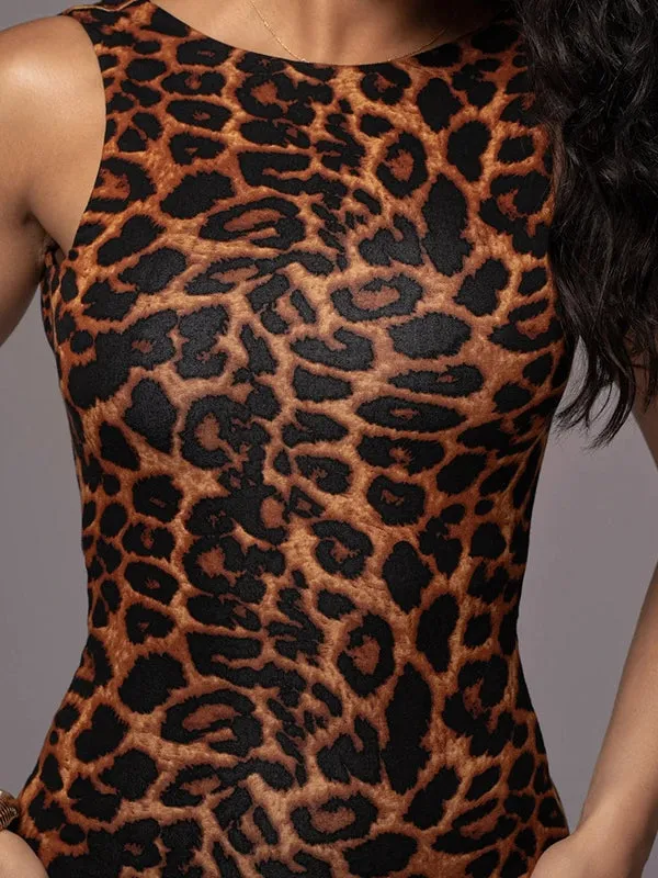 ZASUWA Female Leopard Print Backless Scrunch Bum Dress